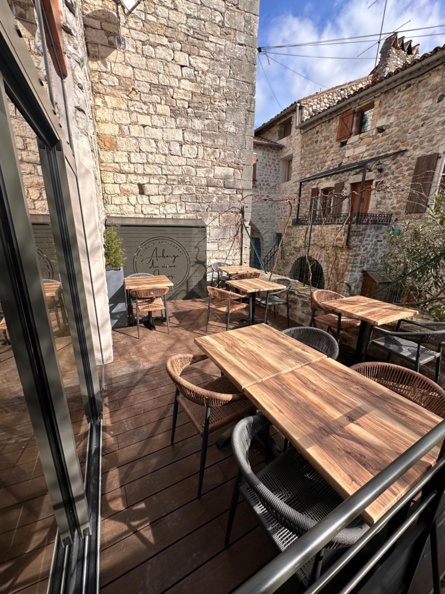 Auberge Du Vieux Lanas Logis Hotel Restaurant المظهر الخارجي الصورة