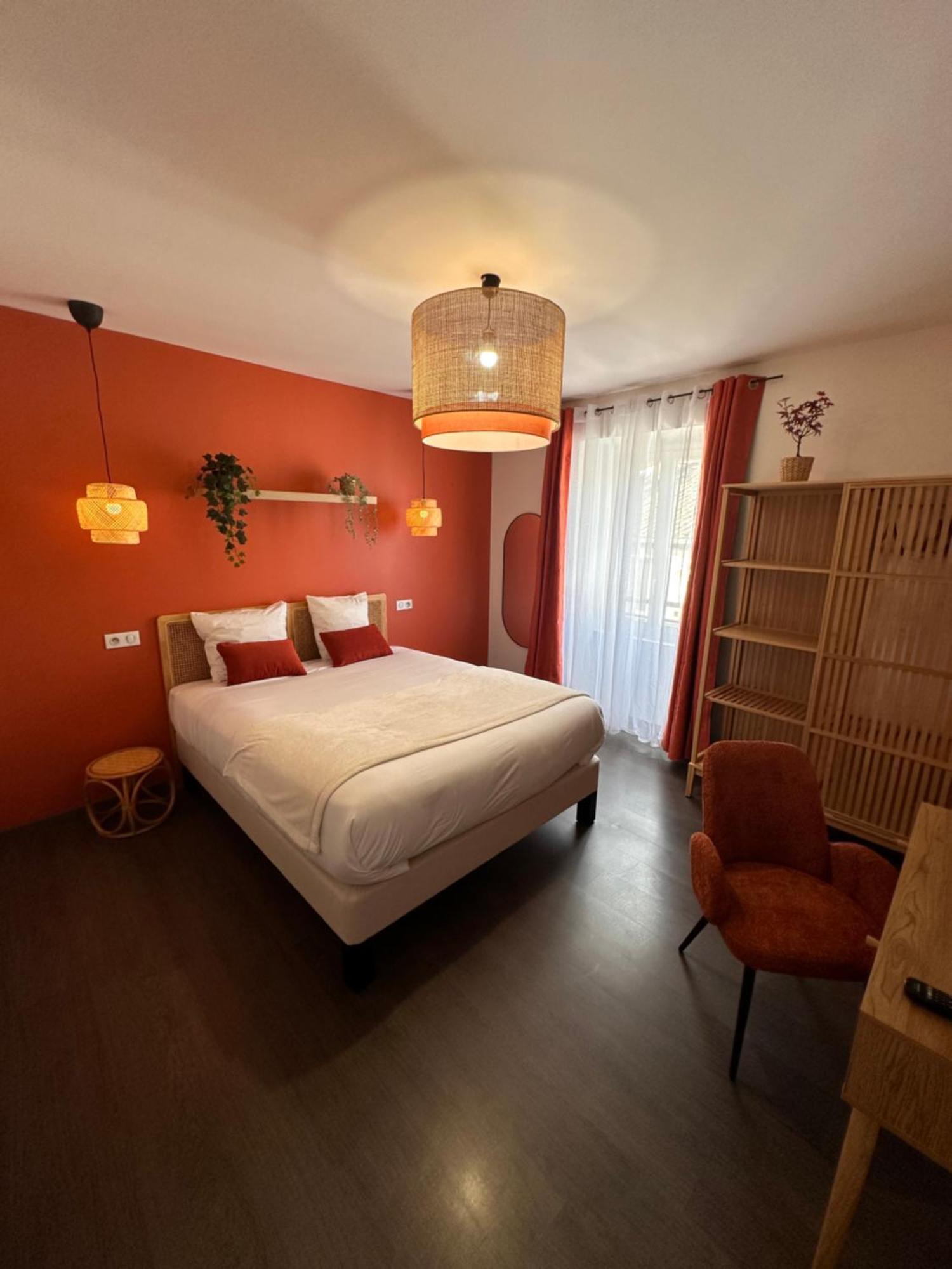 Auberge Du Vieux Lanas Logis Hotel Restaurant المظهر الخارجي الصورة
