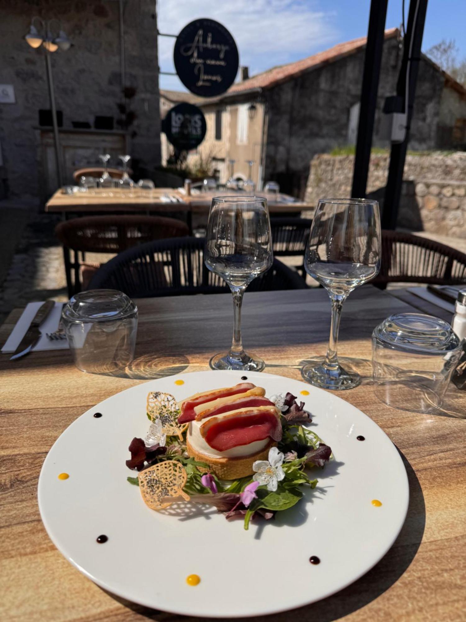 Auberge Du Vieux Lanas Logis Hotel Restaurant المظهر الخارجي الصورة