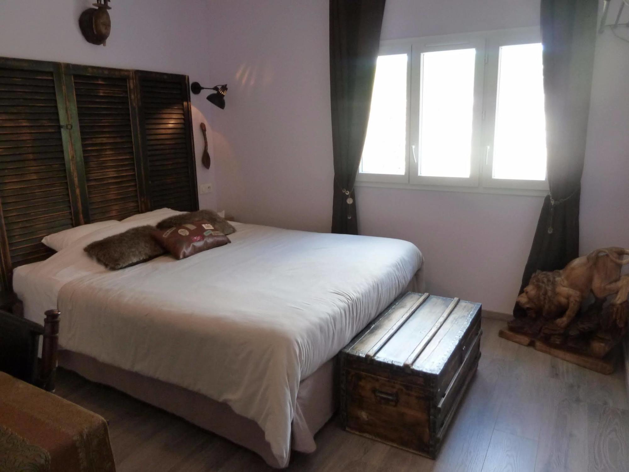 Auberge Du Vieux Lanas Logis Hotel Restaurant المظهر الخارجي الصورة