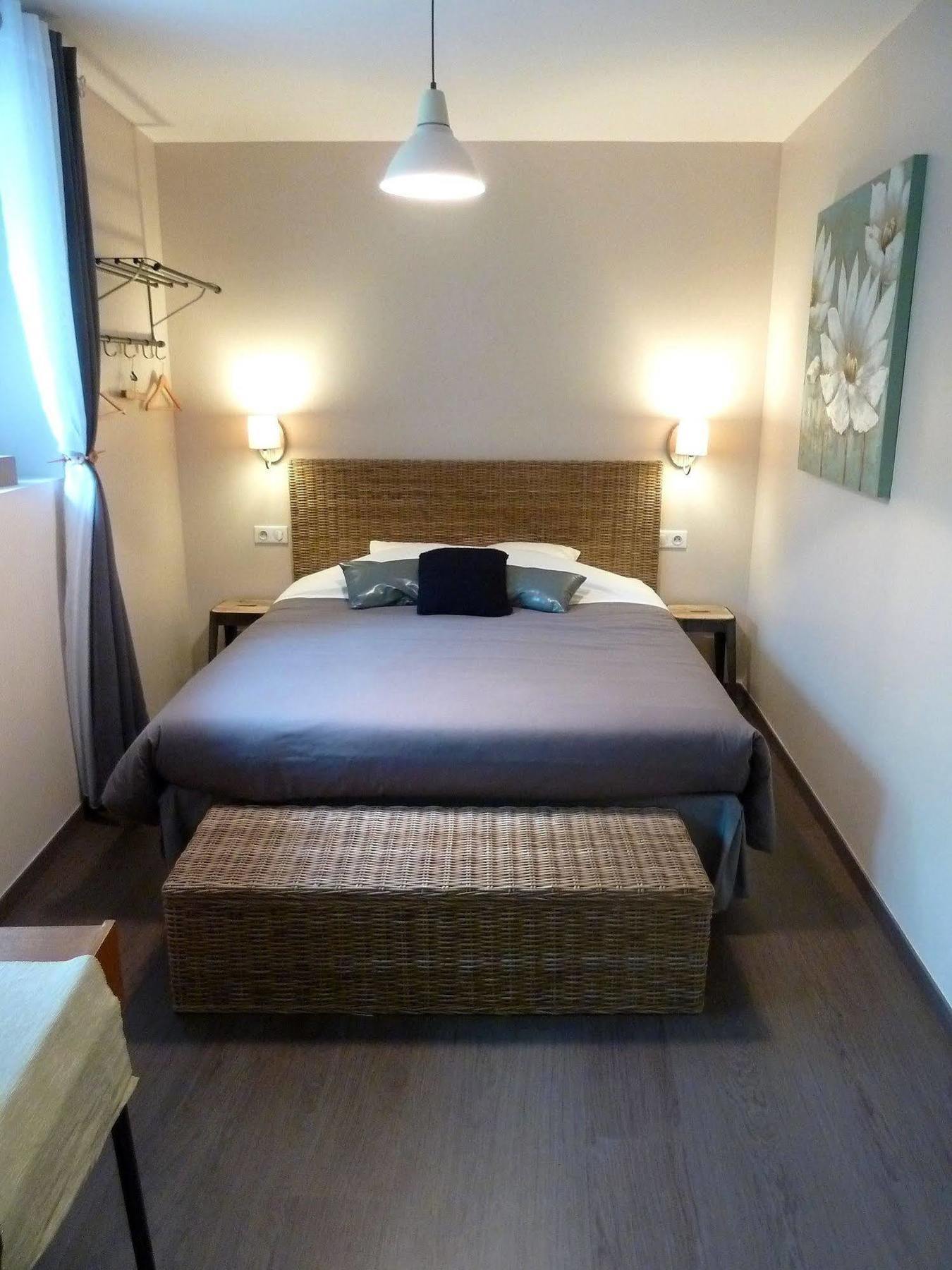 Auberge Du Vieux Lanas Logis Hotel Restaurant المظهر الخارجي الصورة