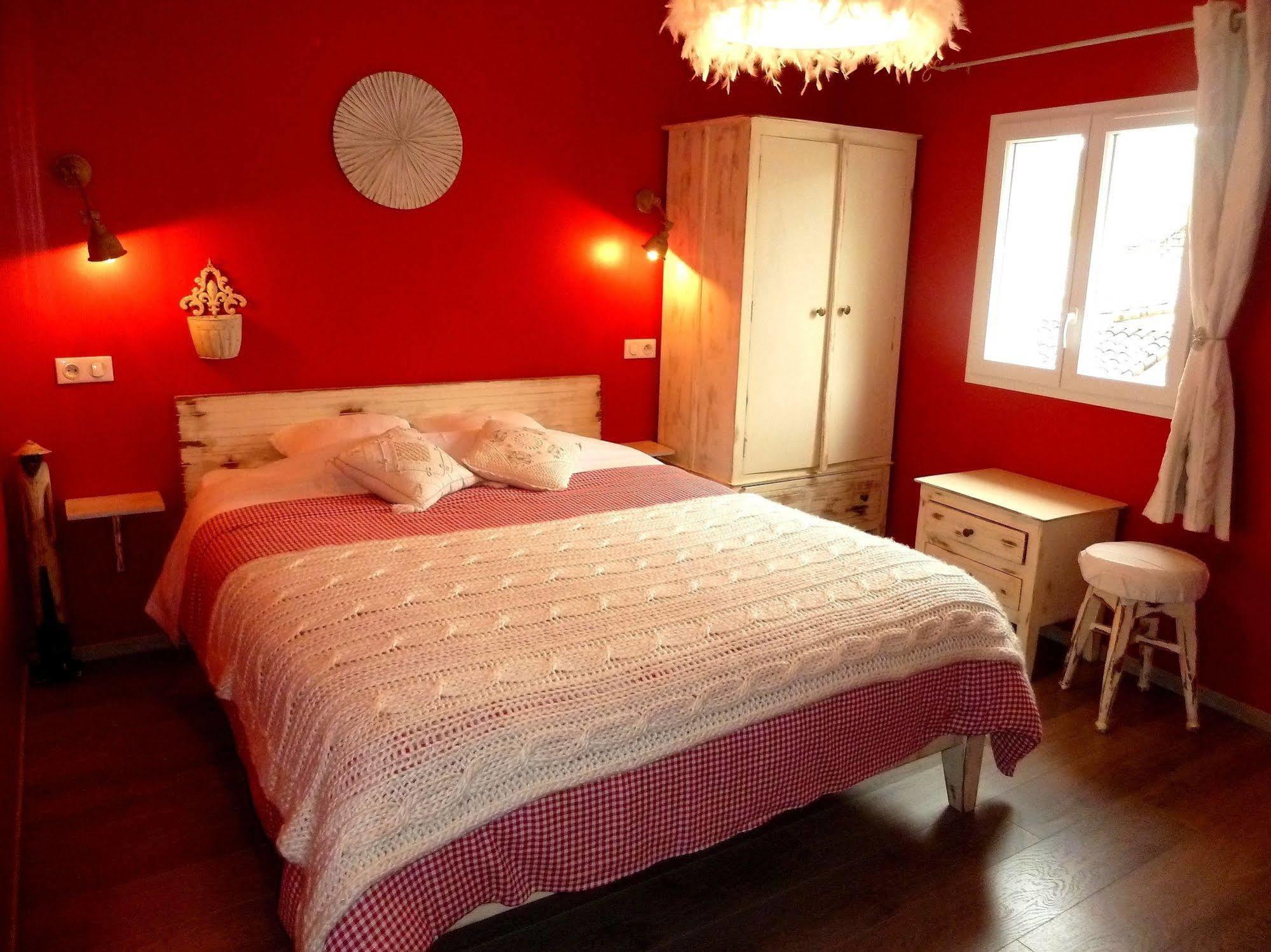 Auberge Du Vieux Lanas Logis Hotel Restaurant المظهر الخارجي الصورة